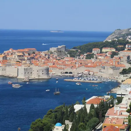 Apartament Charming Sea View