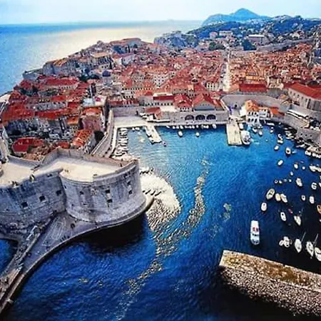 Charming Sea View *