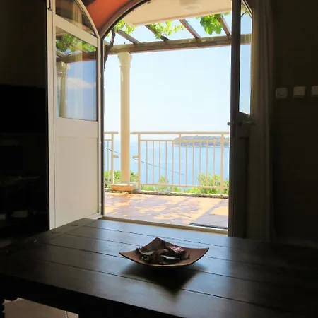 شقة Charming Sea View دوبروفينك